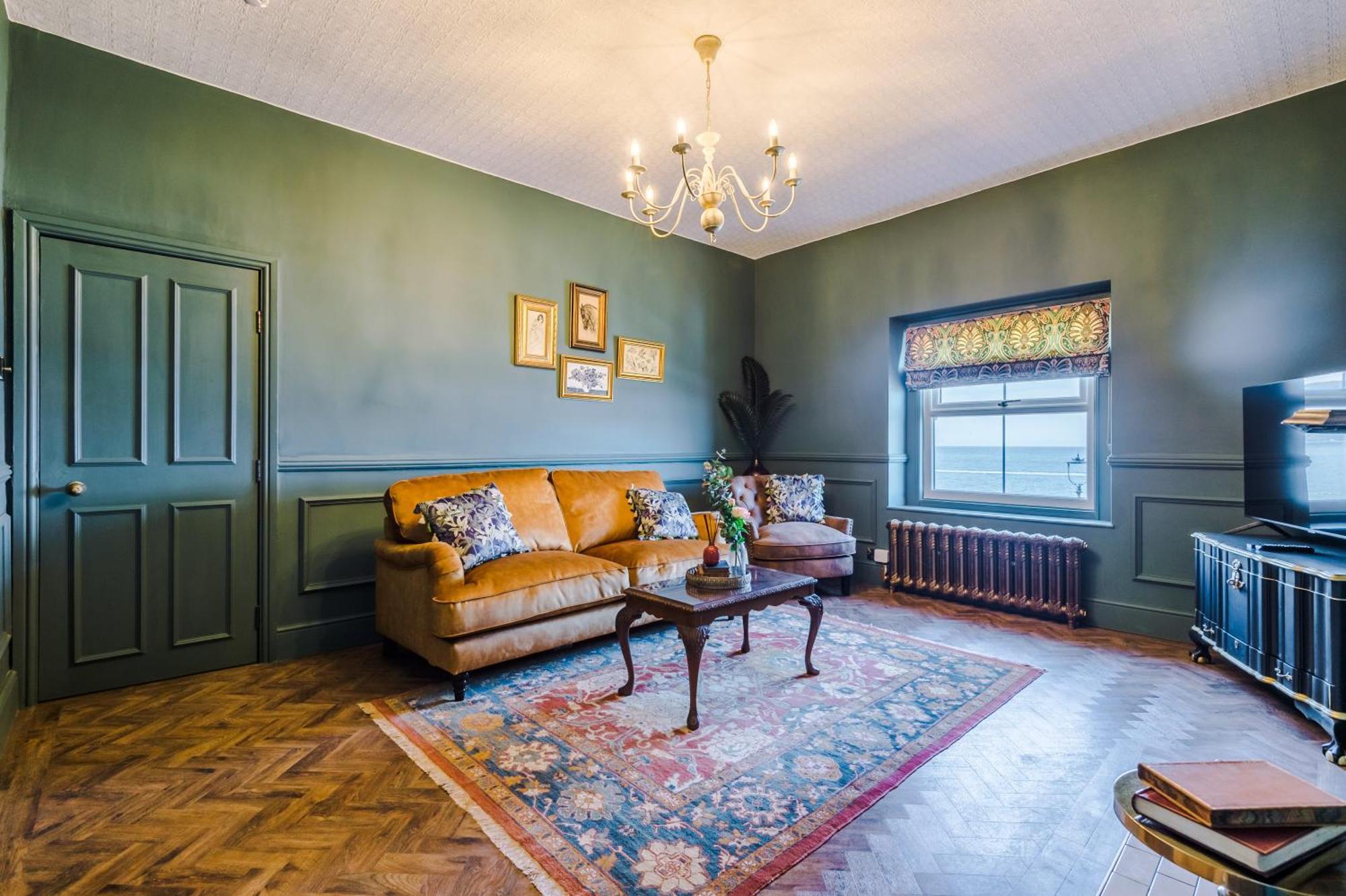 Russell Court By Orenda-Luxe Llandudno Buitenkant foto